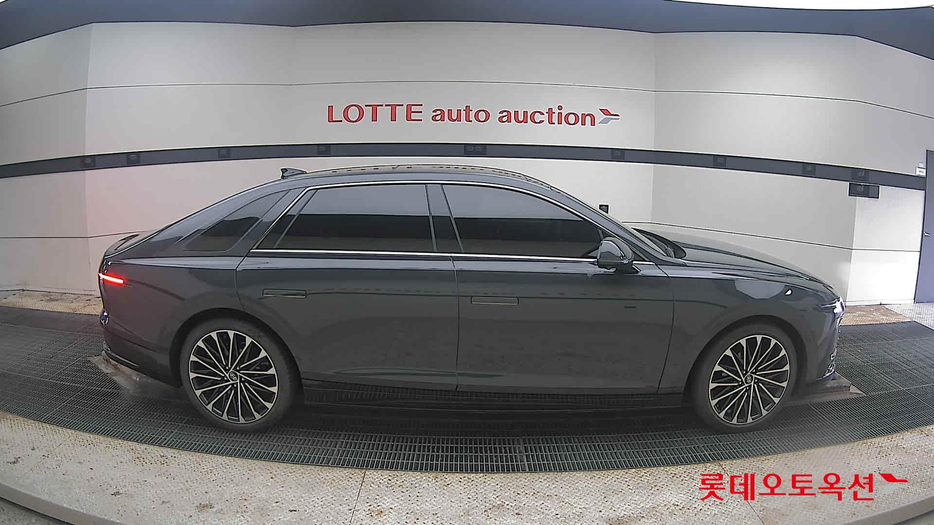 هيونداي أزيرا