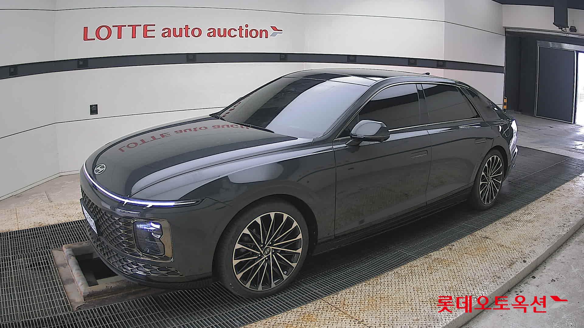 هيونداي أزيرا