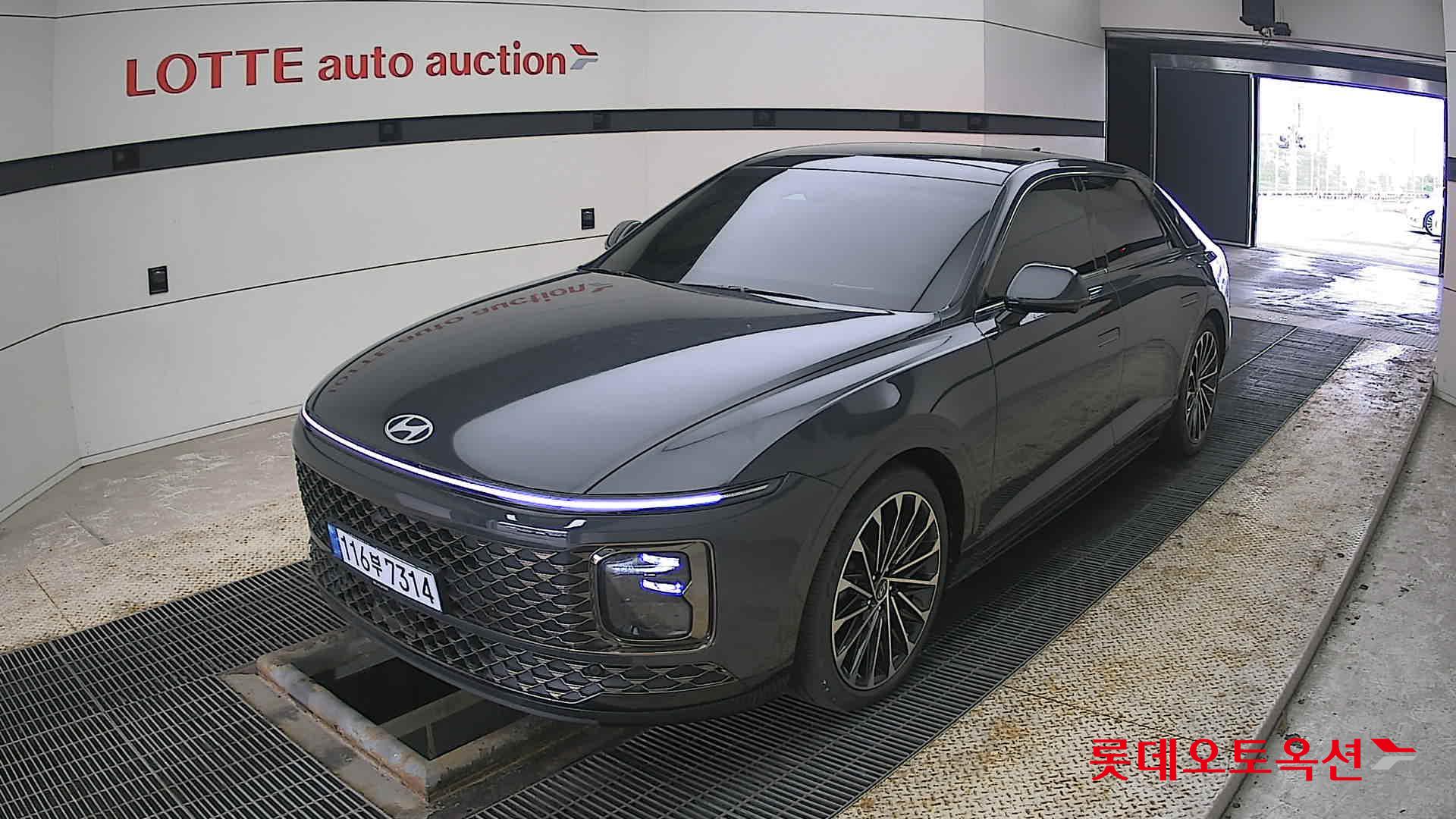 هيونداي أزيرا