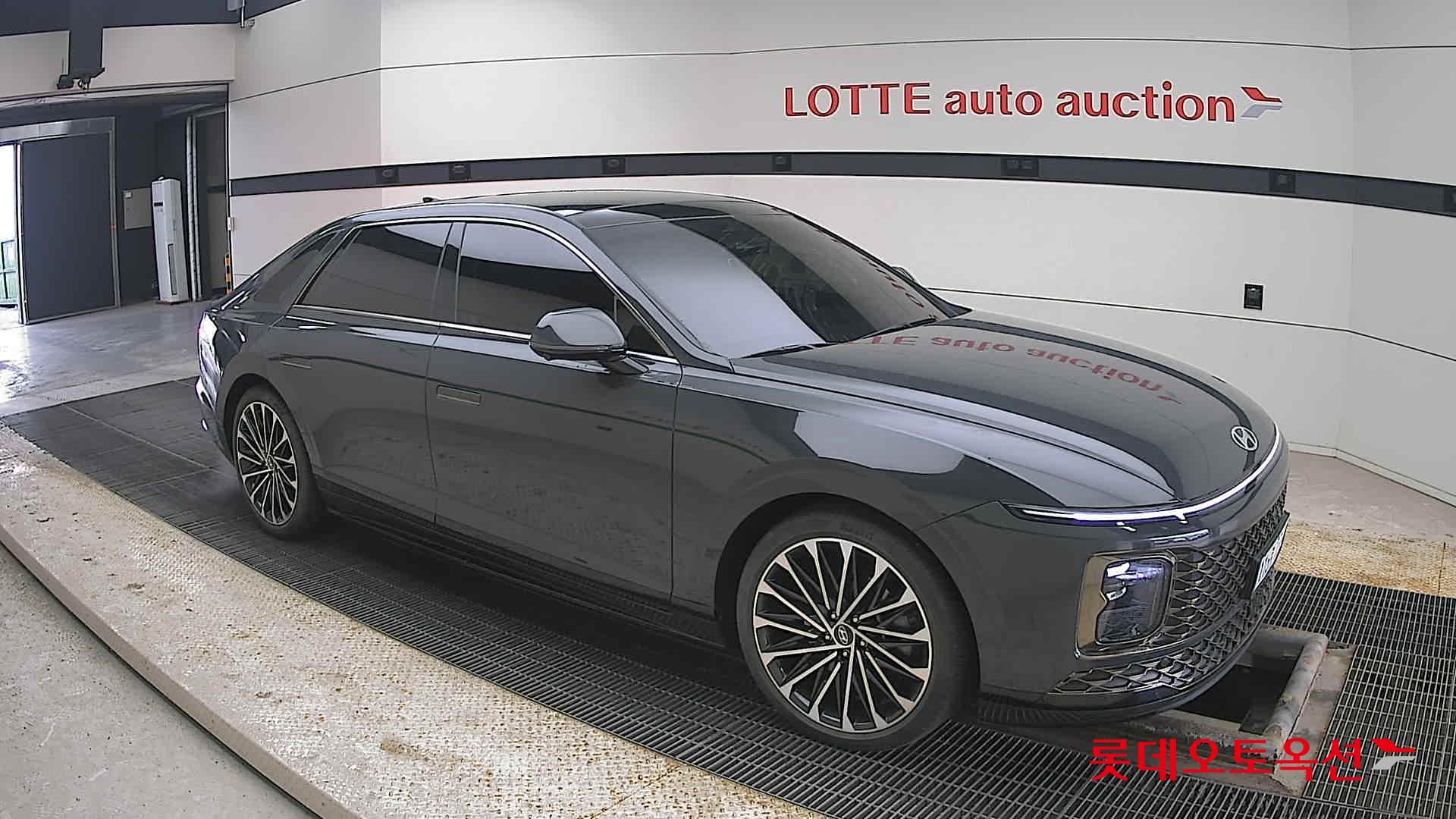 هيونداي أزيرا