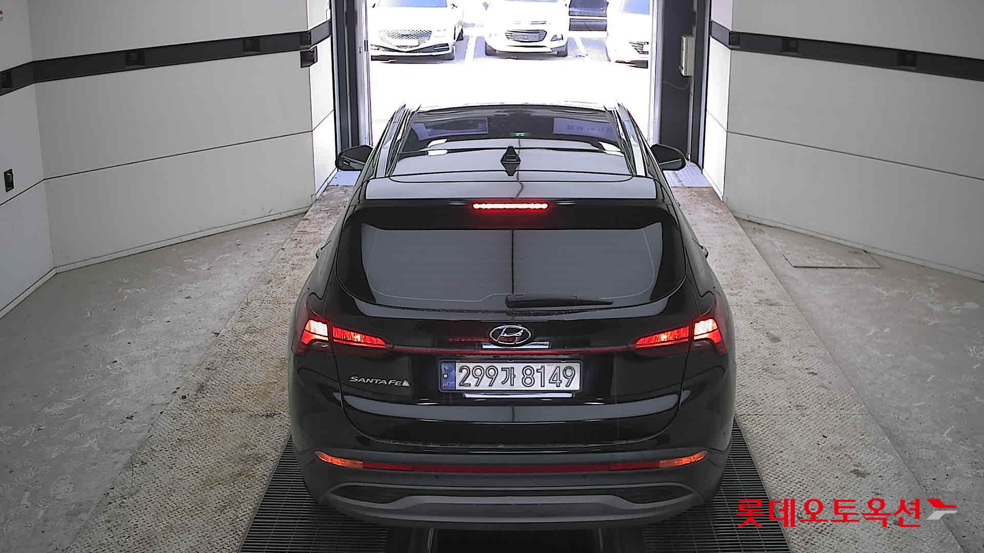 2021 - Hyundai SANTAFE