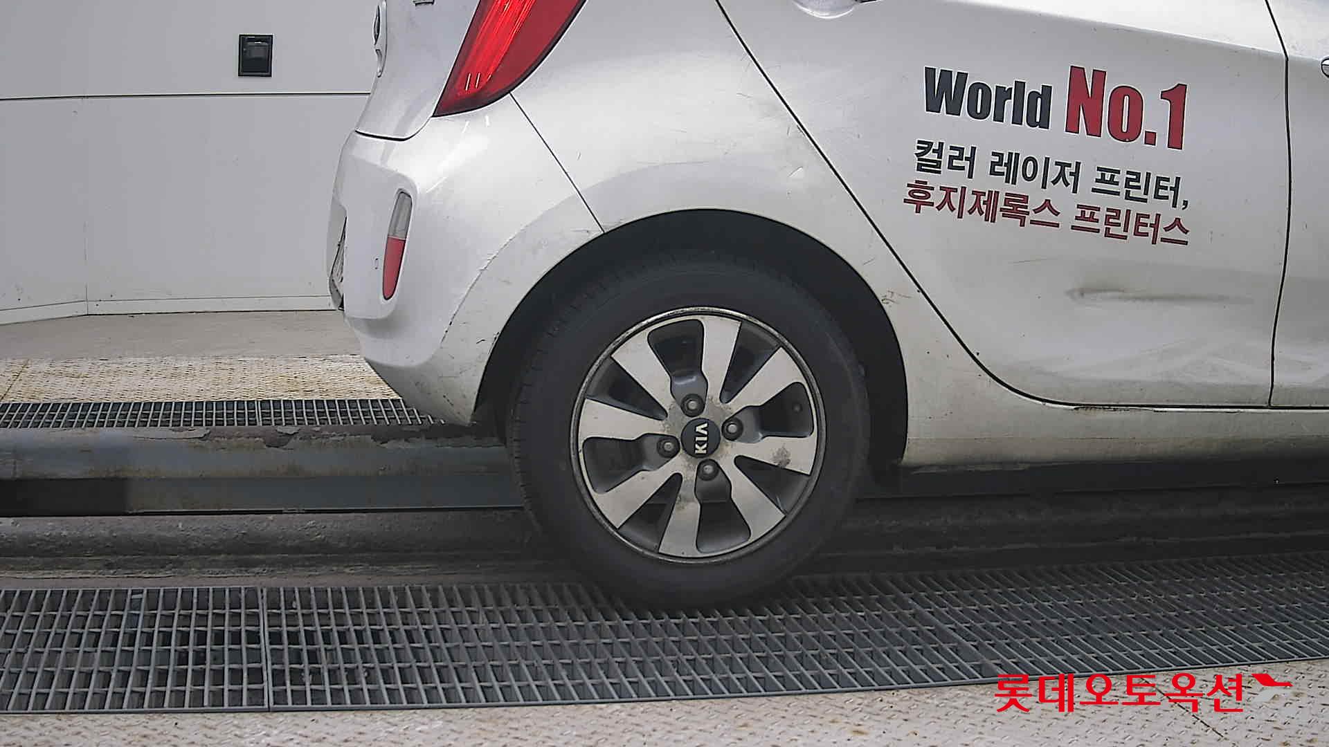 Kia Morning 2015 - Image 28