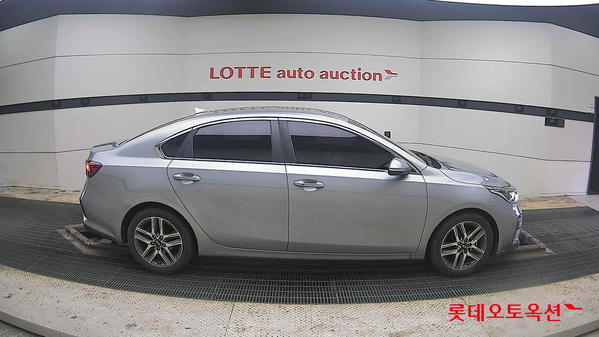 Kia K3 2020 - Image 21