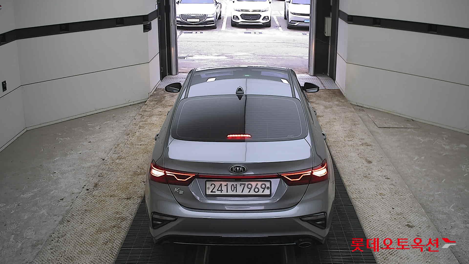 Kia K3 2020 - Image 17