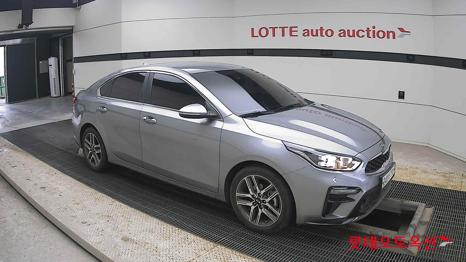 Kia K3 2020 - Image 23