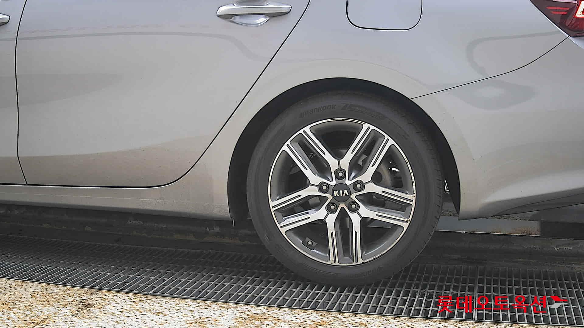 Kia K3 2020 - Image 26