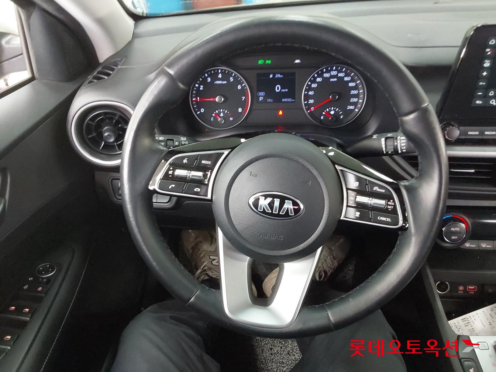 Kia K3 2020 - Image 30