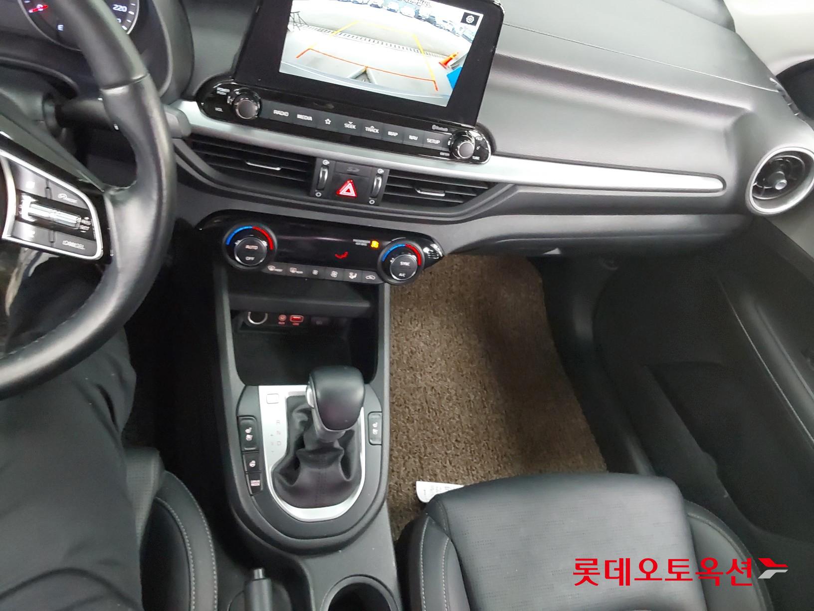 Kia K3 2020 - Image 35