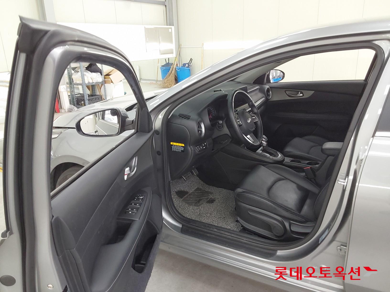 Kia K3 2020 - Image 37