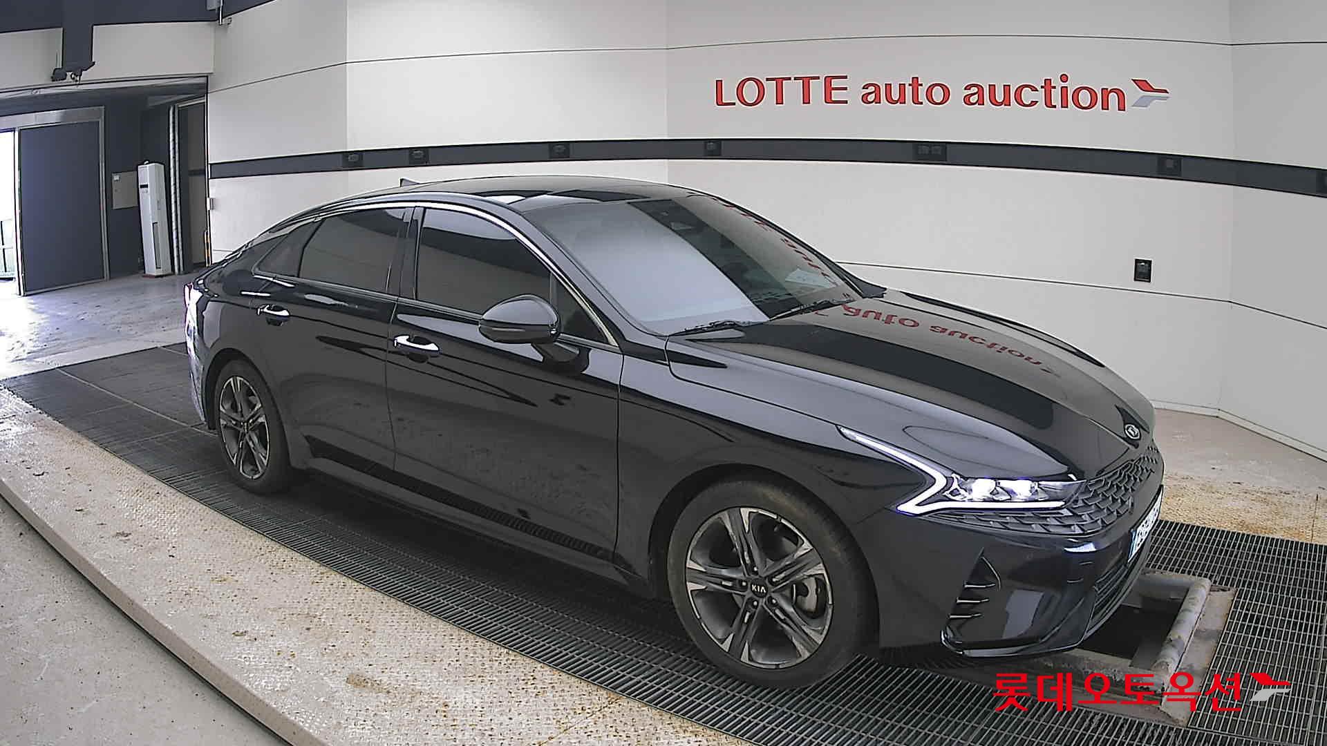 كيا K5 2021 - صورة 23