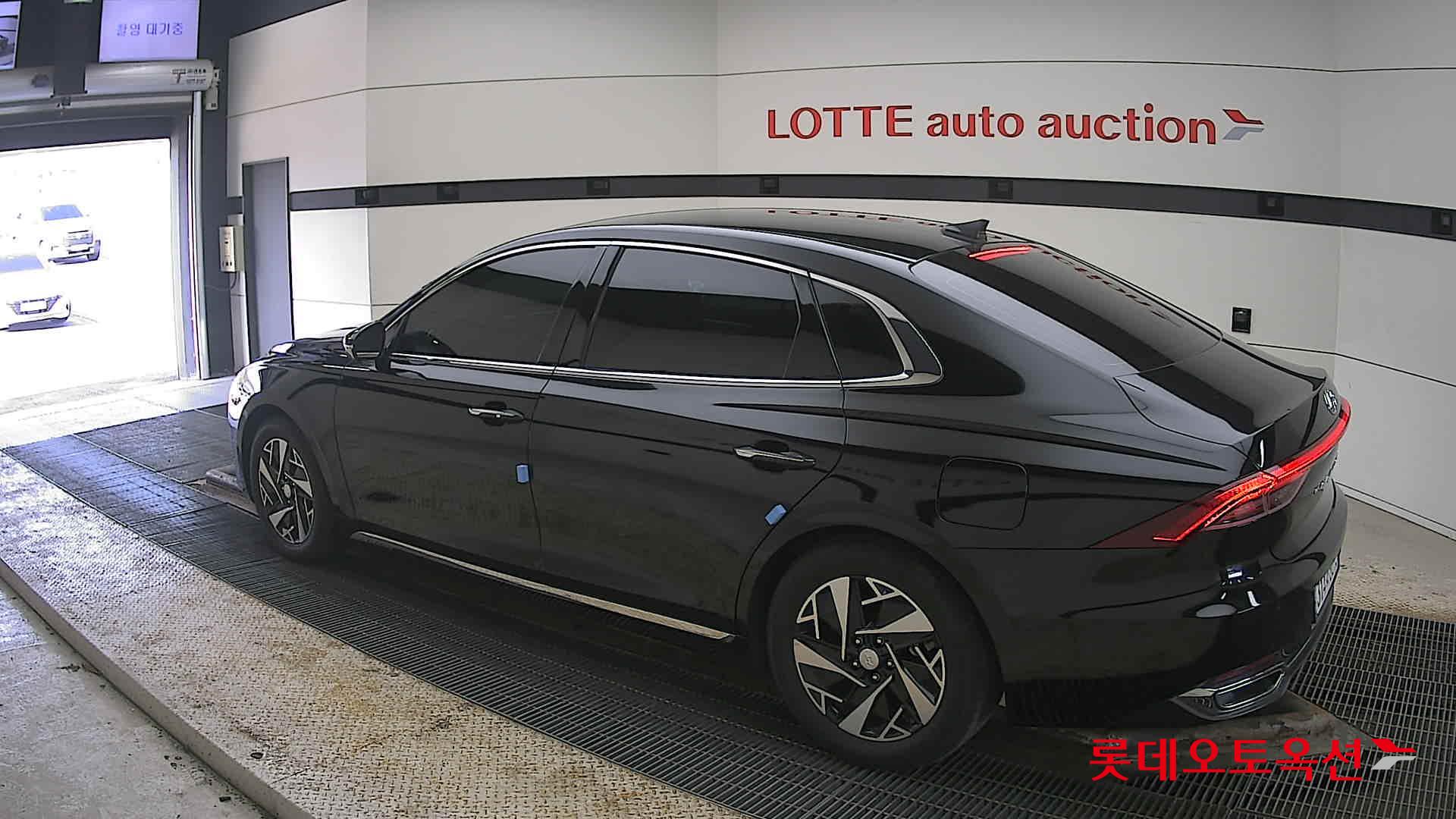Hyundai Grandeur 2020 - Image 15