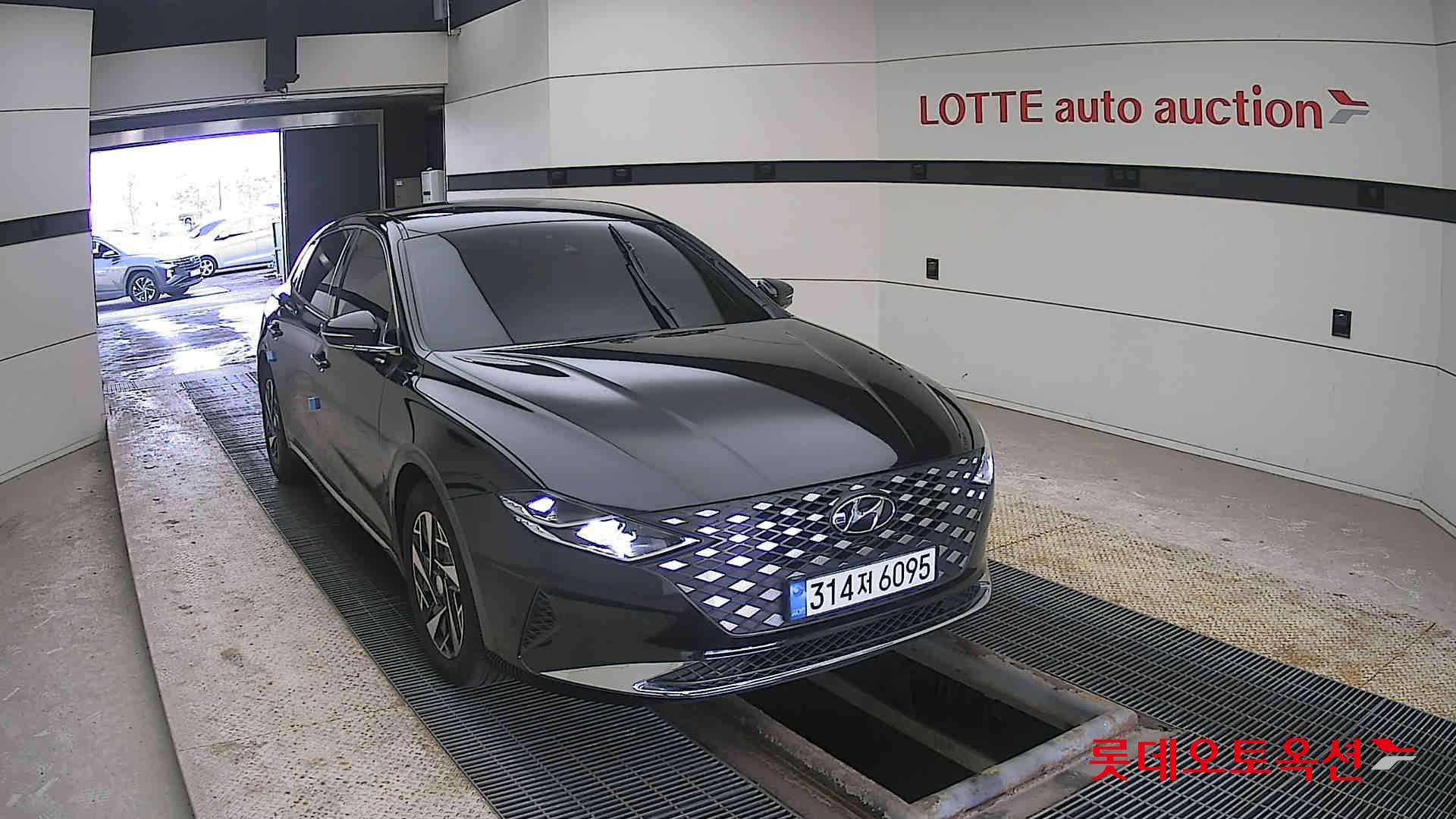 Hyundai Grandeur 2020 - Image 24