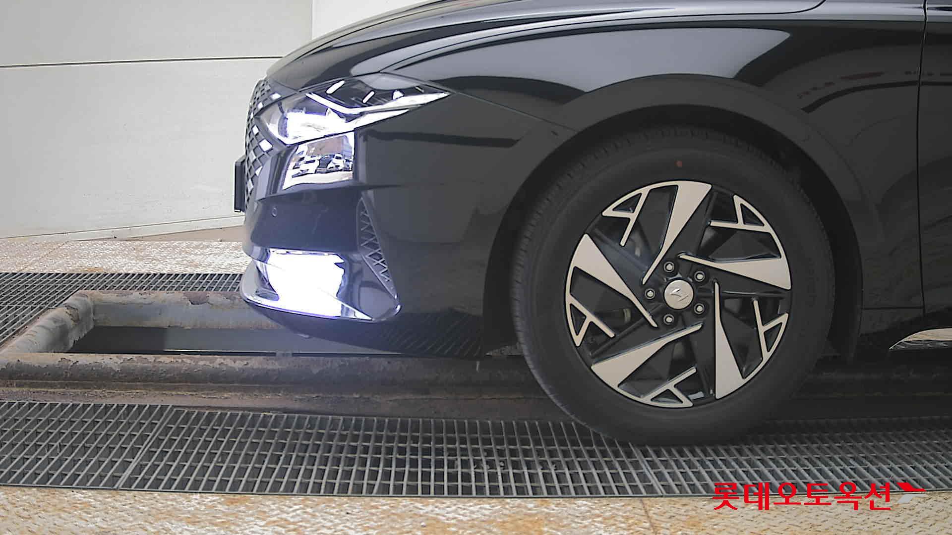 Hyundai Grandeur 2020 - Image 25