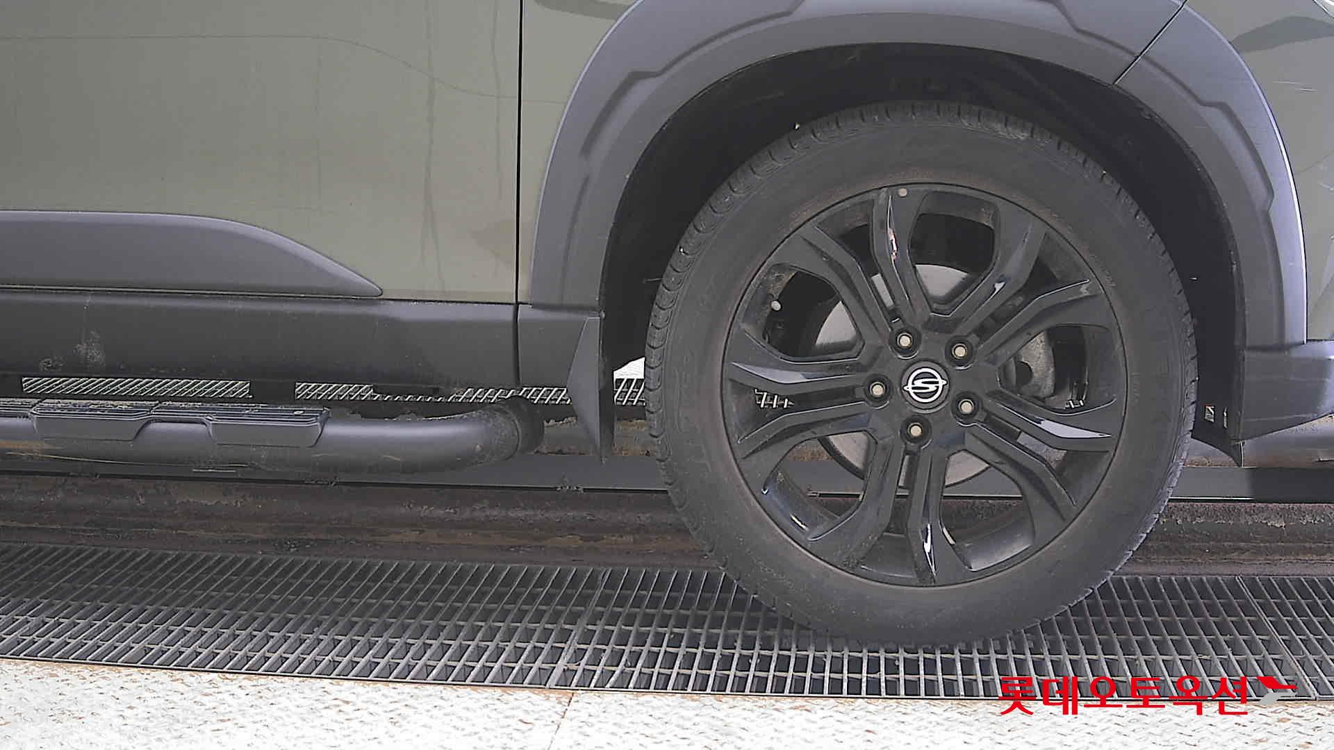 2021 - SsangYong REXTON