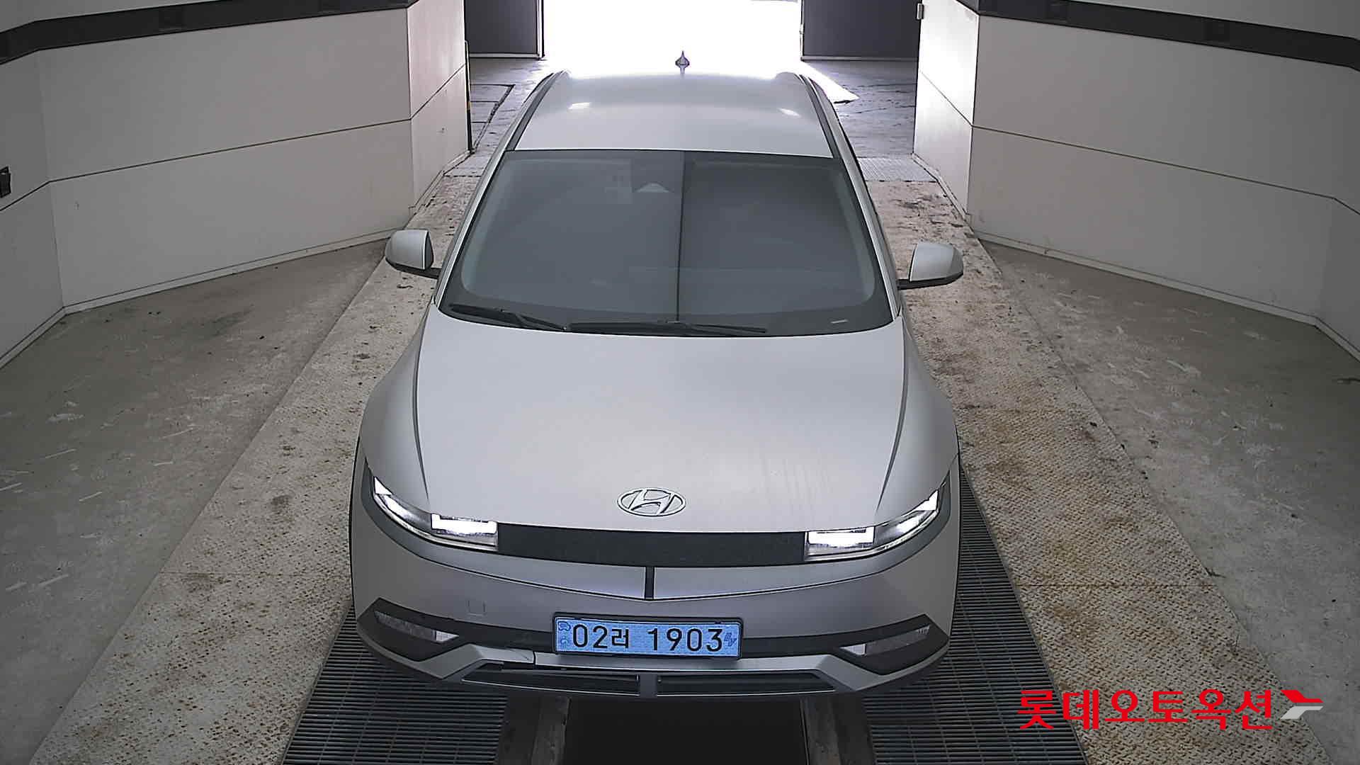 هيونداي أيونيك 5