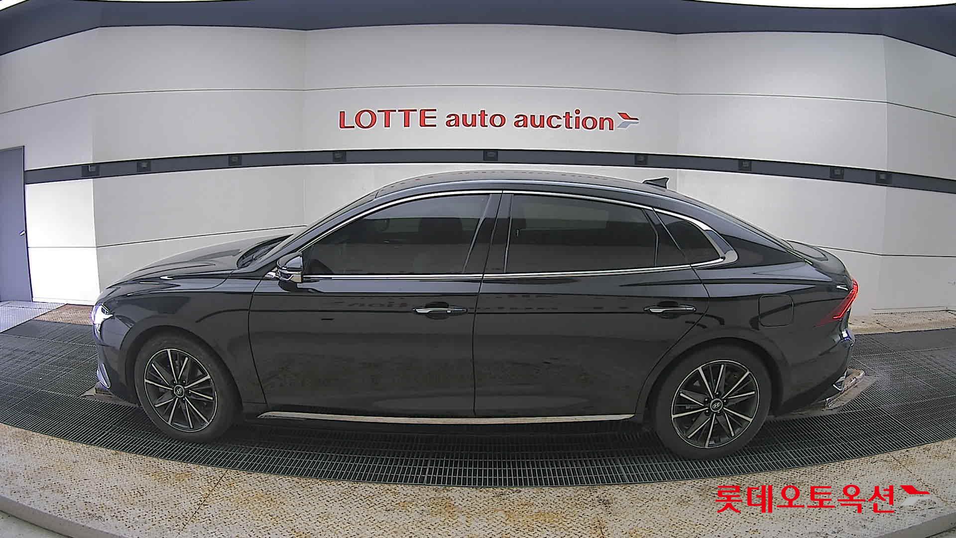 Hyundai Grandeur 2020 - Image 13