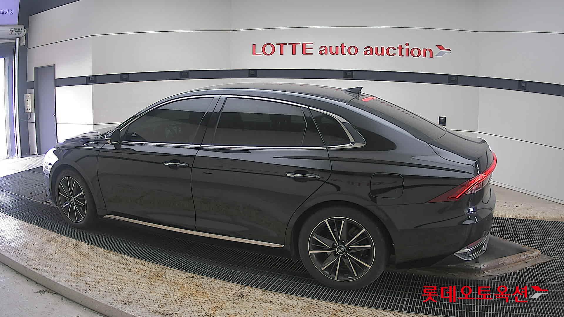 Hyundai Grandeur 2020 - Image 14