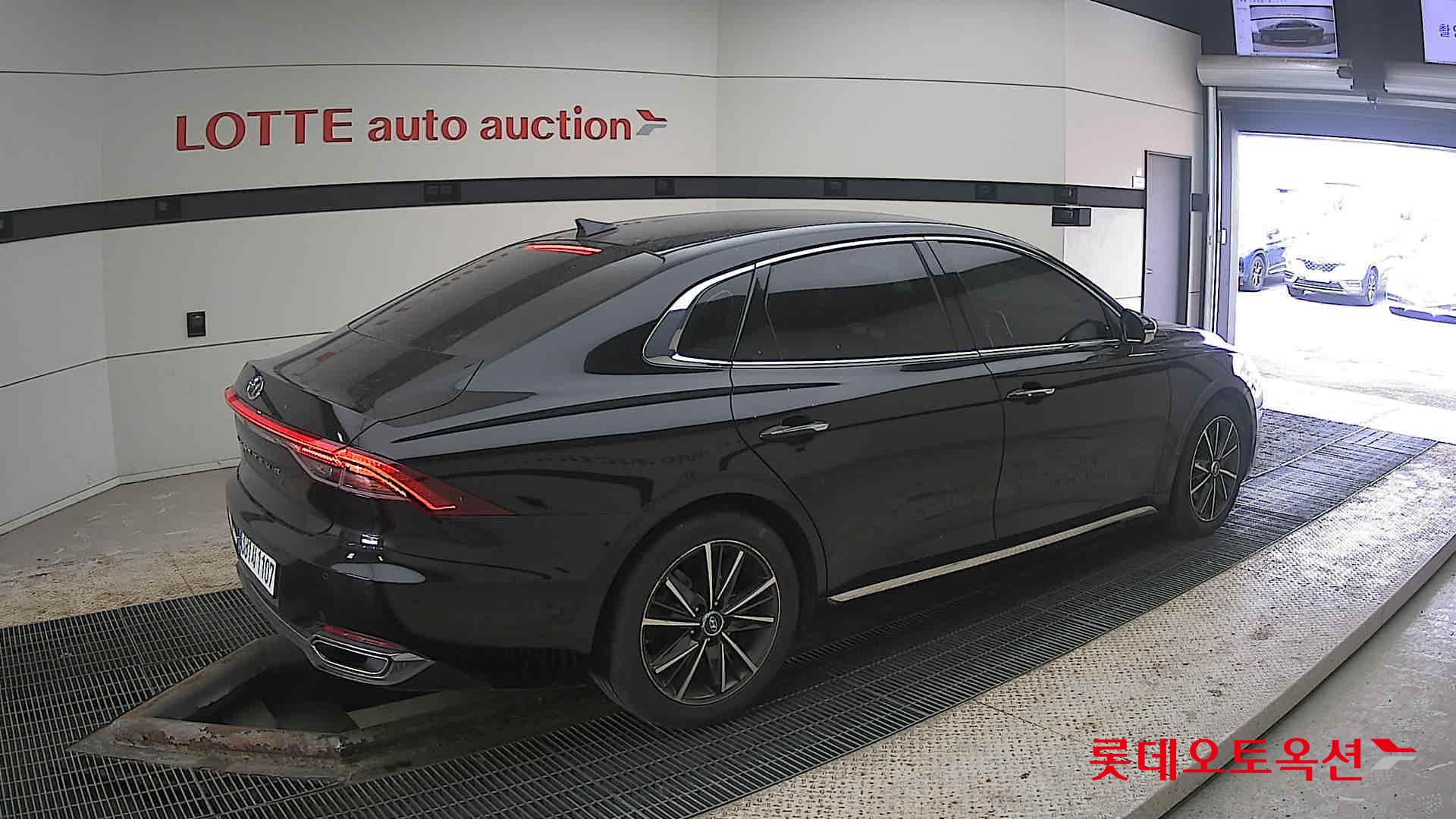 Hyundai Grandeur 2020 - Image 19