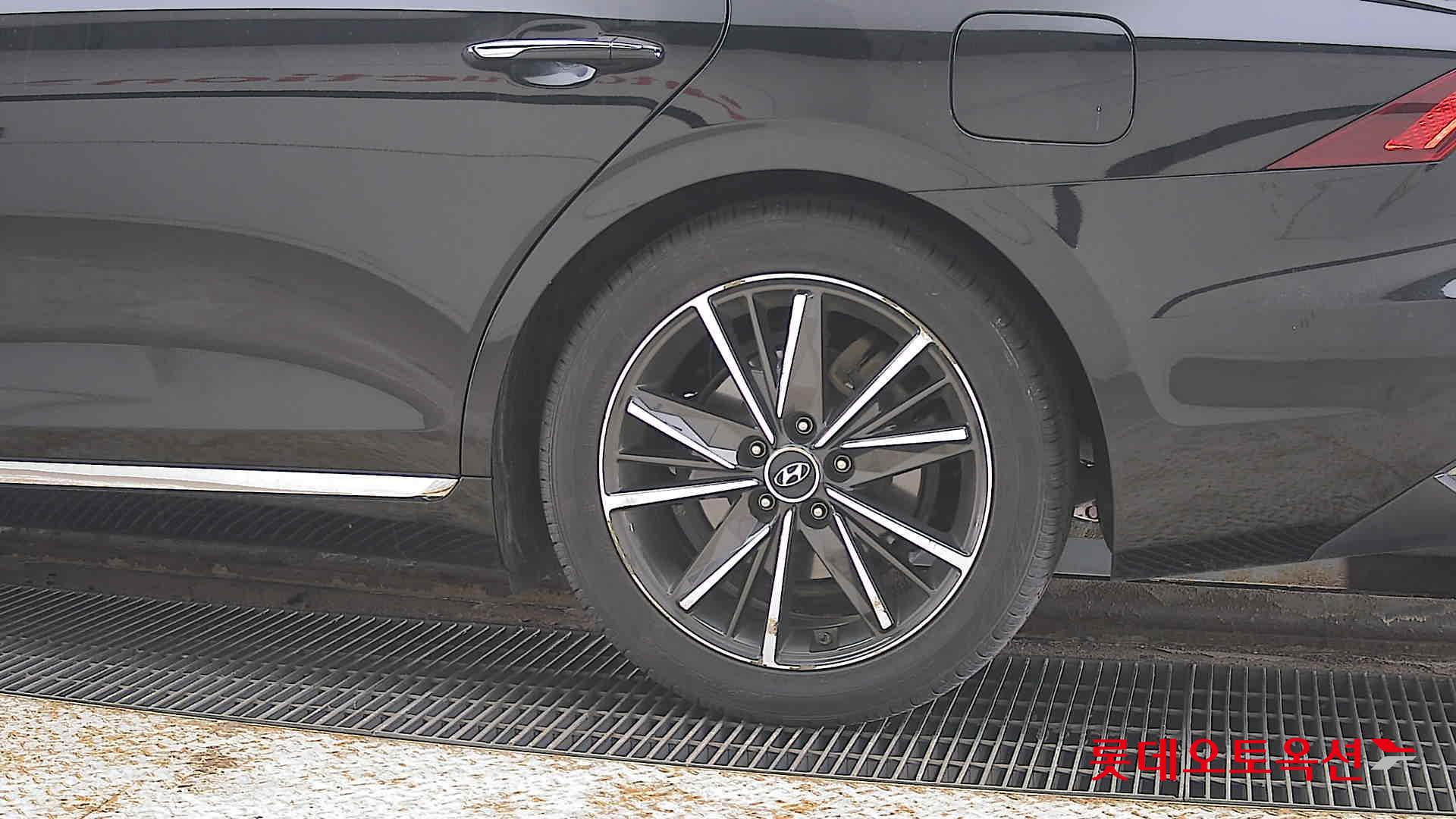 Hyundai Grandeur 2020 - Image 26