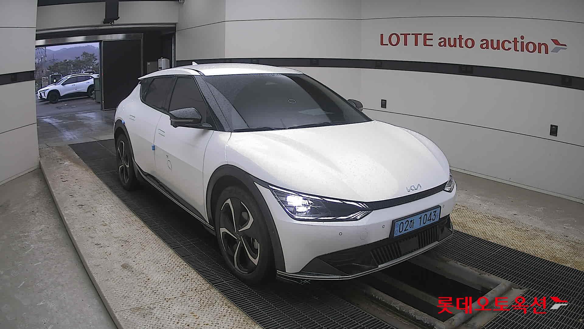 كيا EV6 2023 - صورة 6