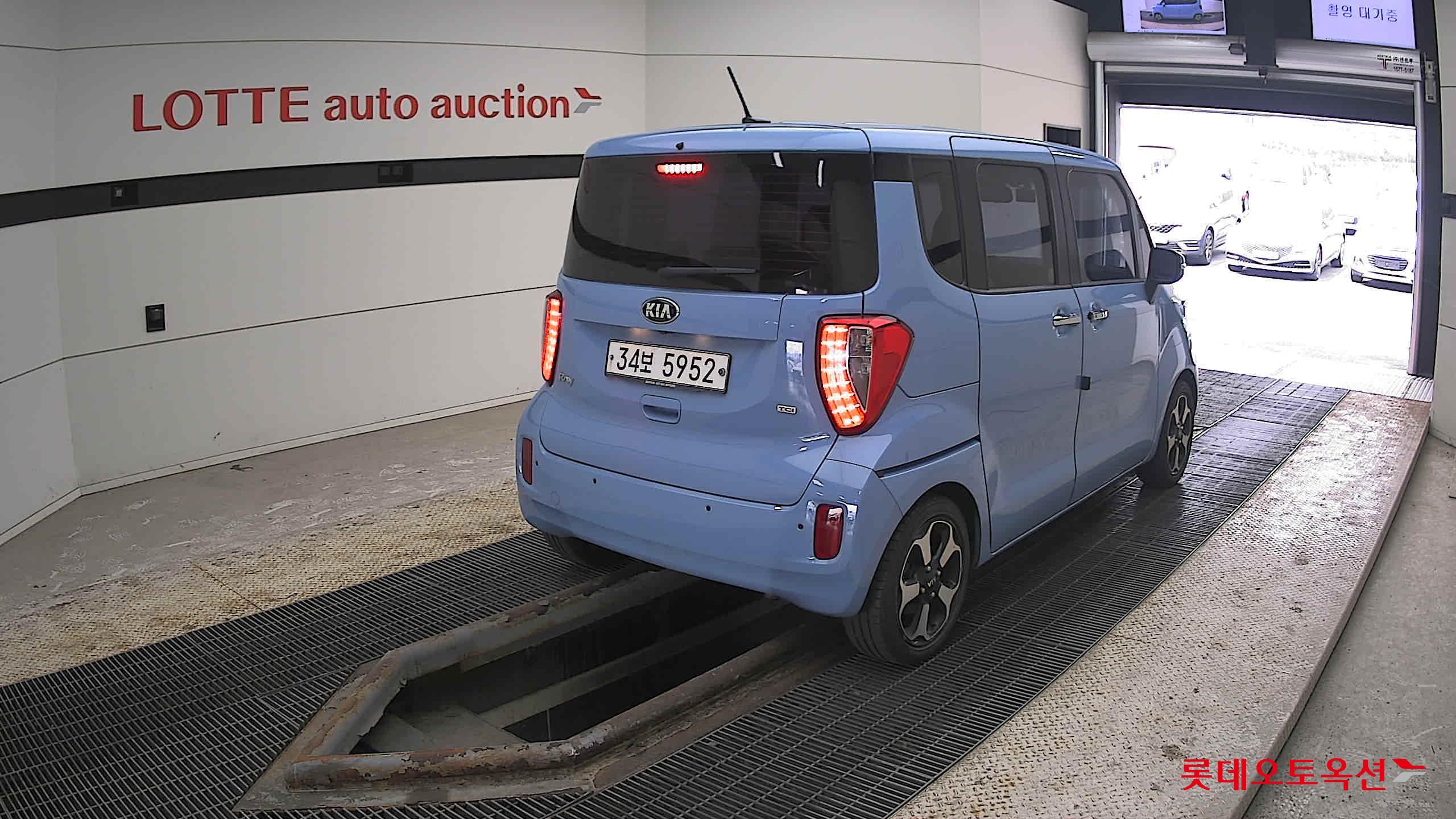 Kia Ray 2013 - Image 5