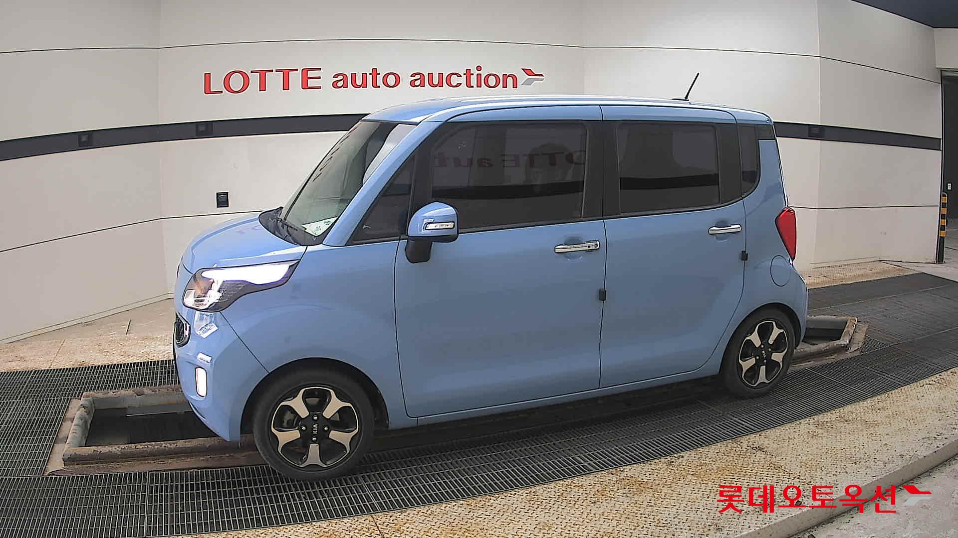 Kia Ray 2013 - Image 12