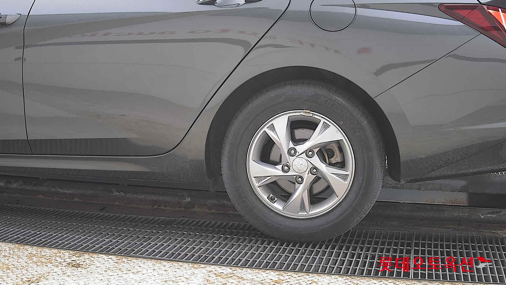 현대자동차 아반떼 2022 - 이미지 26