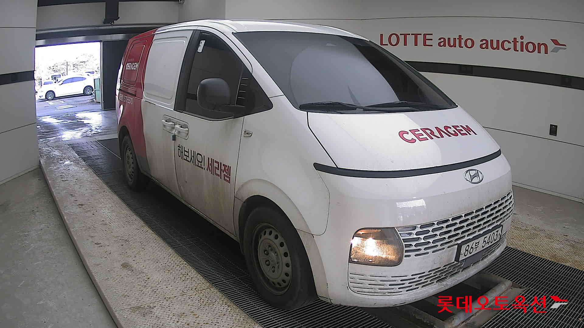 Hyundai Staria 2022 - Image 6