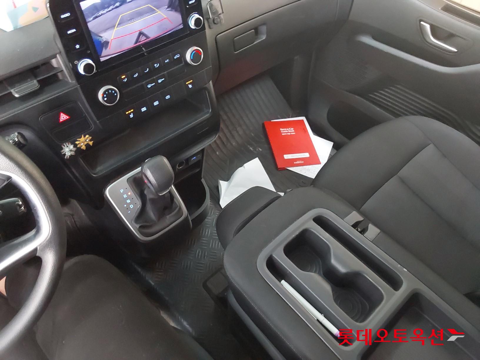 هيونداي ستاريا 2022 - صورة 34