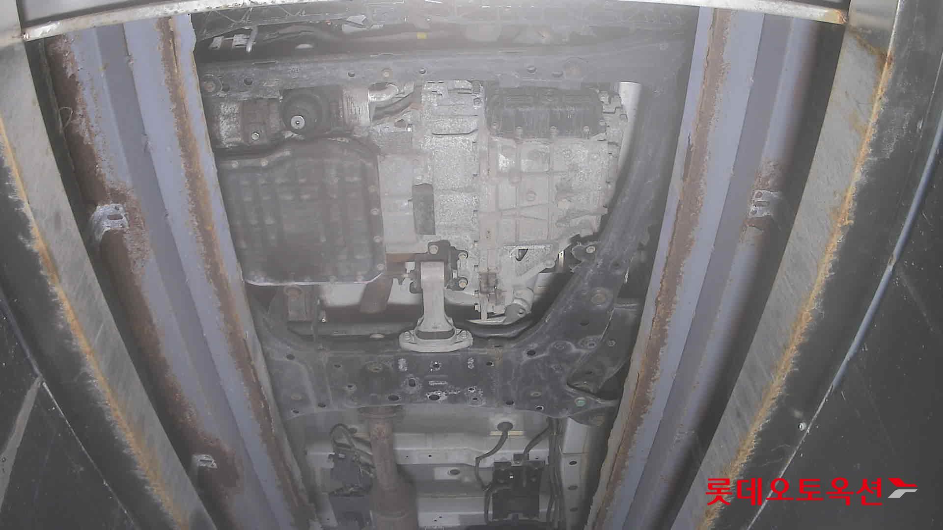 هيونداي ستاريا 2022 - صورة 8