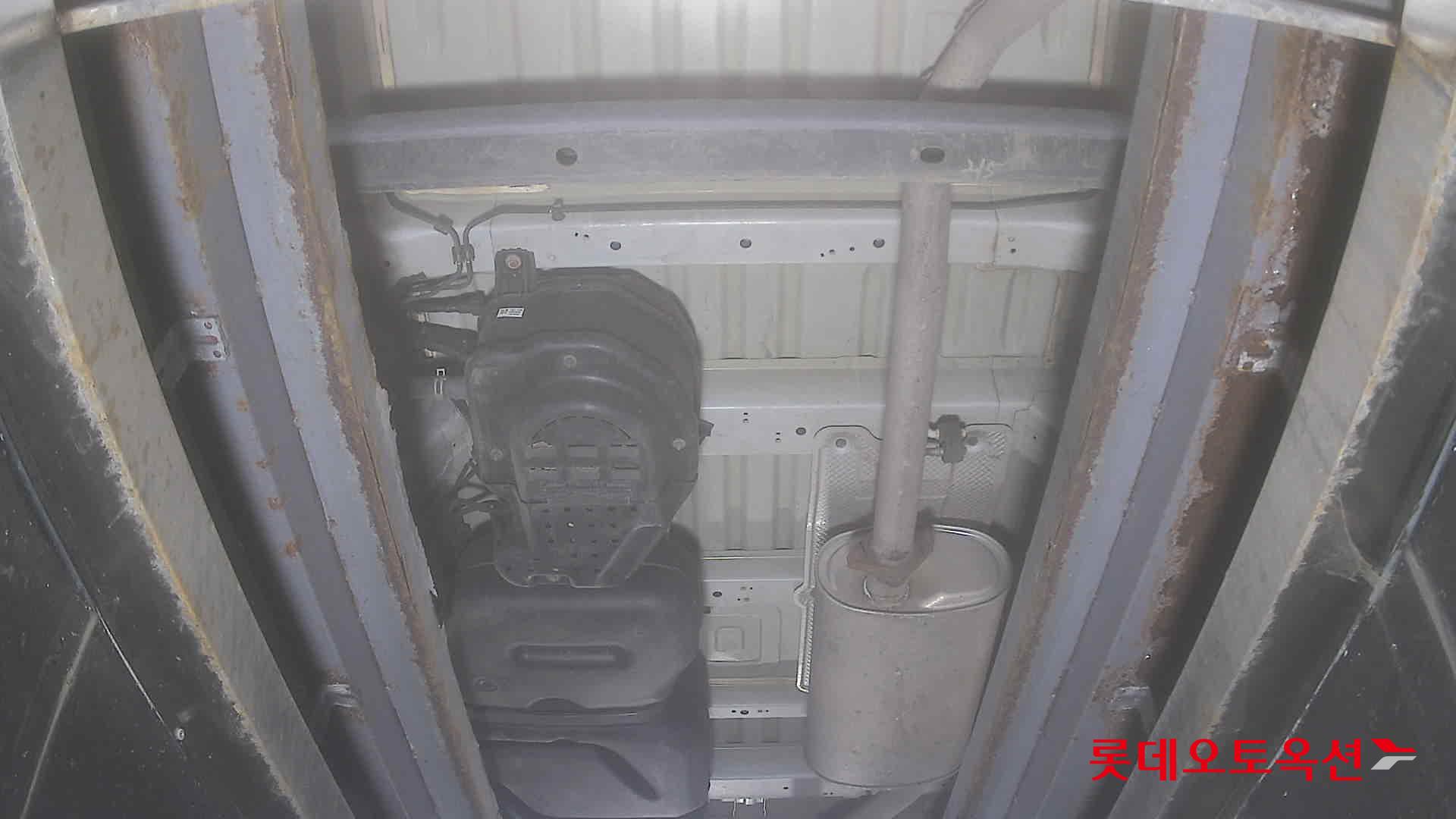 هيونداي ستاريا 2022 - صورة 2