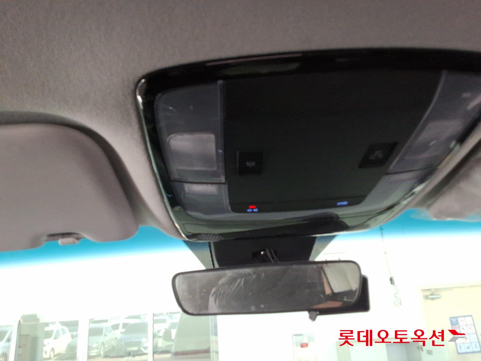 هيونداي ستاريا 2022 - صورة 32