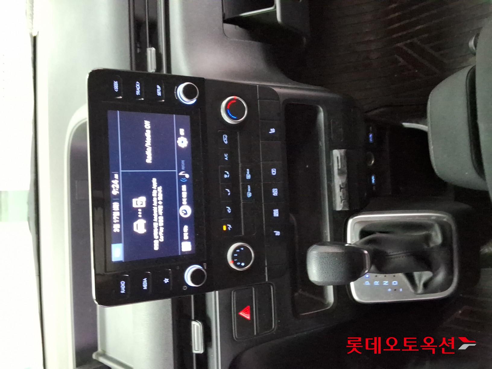 Hyundai Staria id 3803733 из Кореи 31