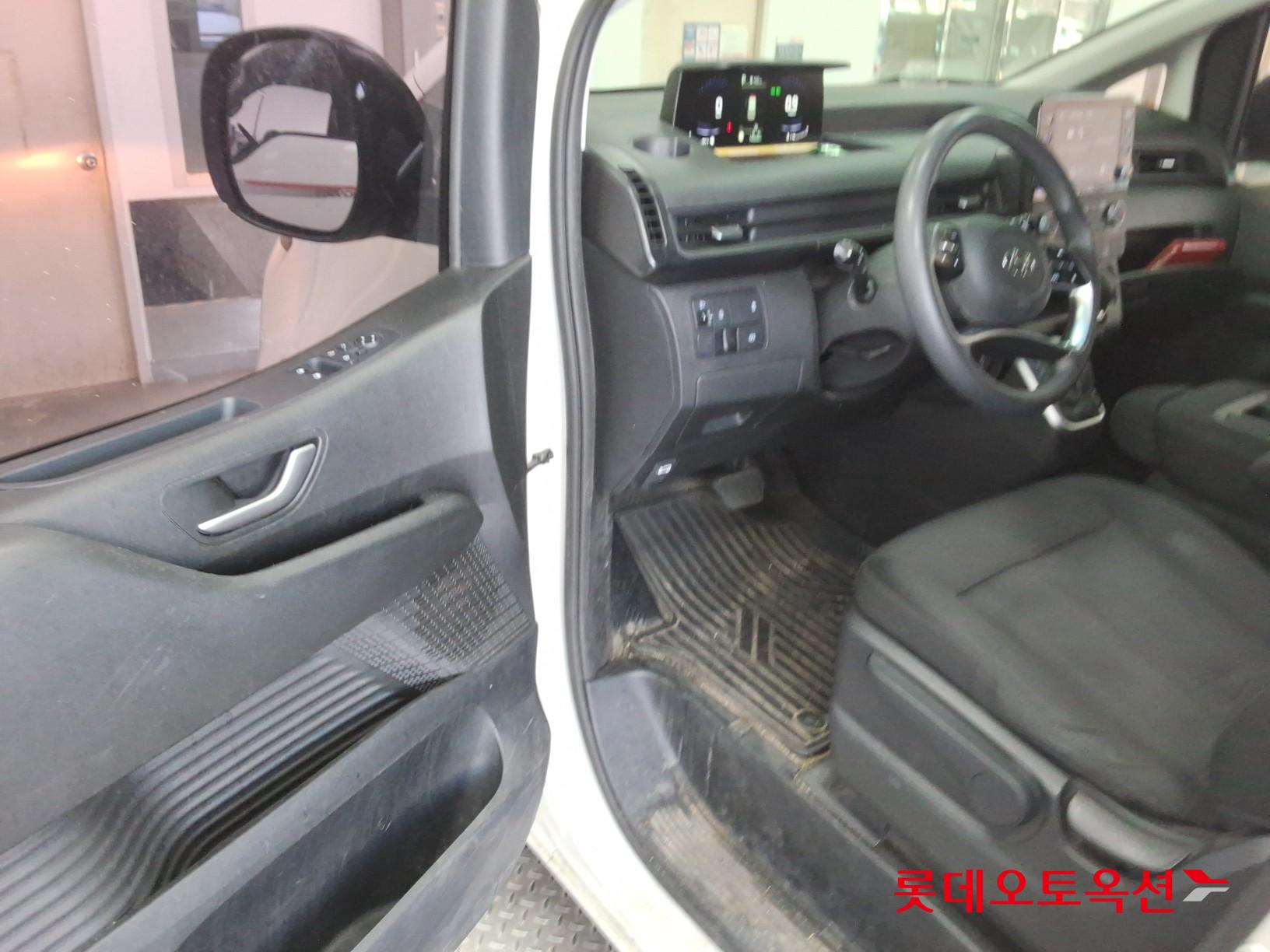 Hyundai Staria id 3803733 из Кореи 35