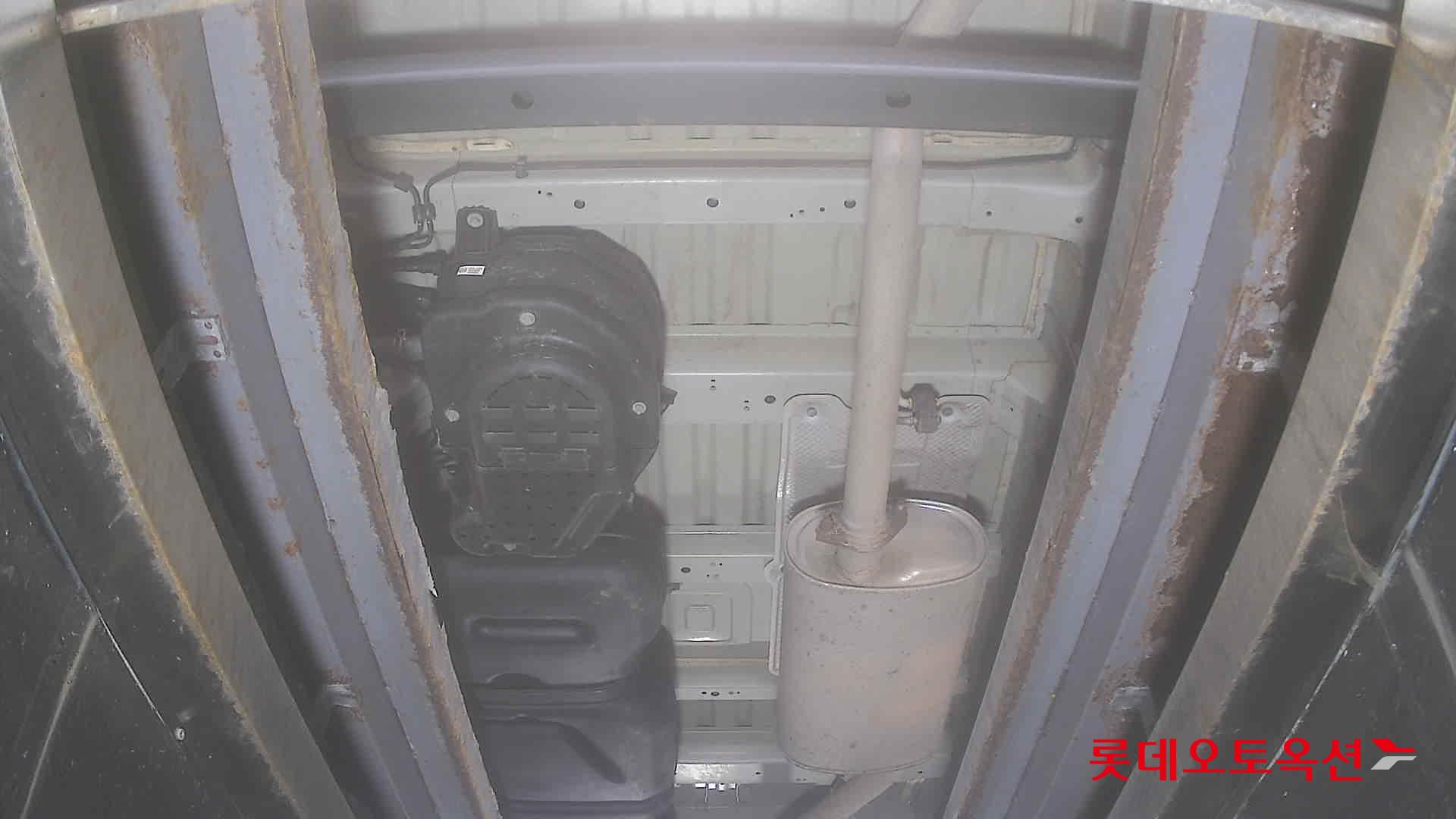 هيونداي ستاريا 2022 - صورة 2