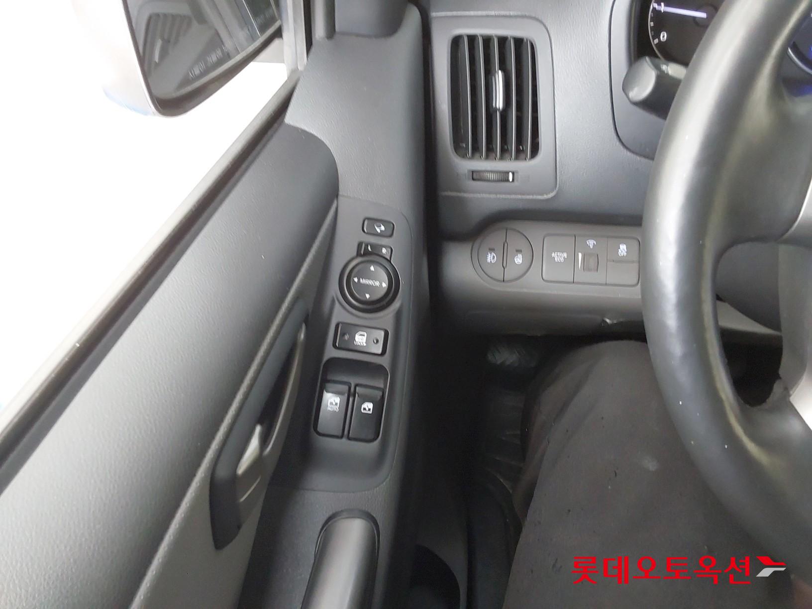 هيونداي جراند ستاريكس 2021 - صورة 29