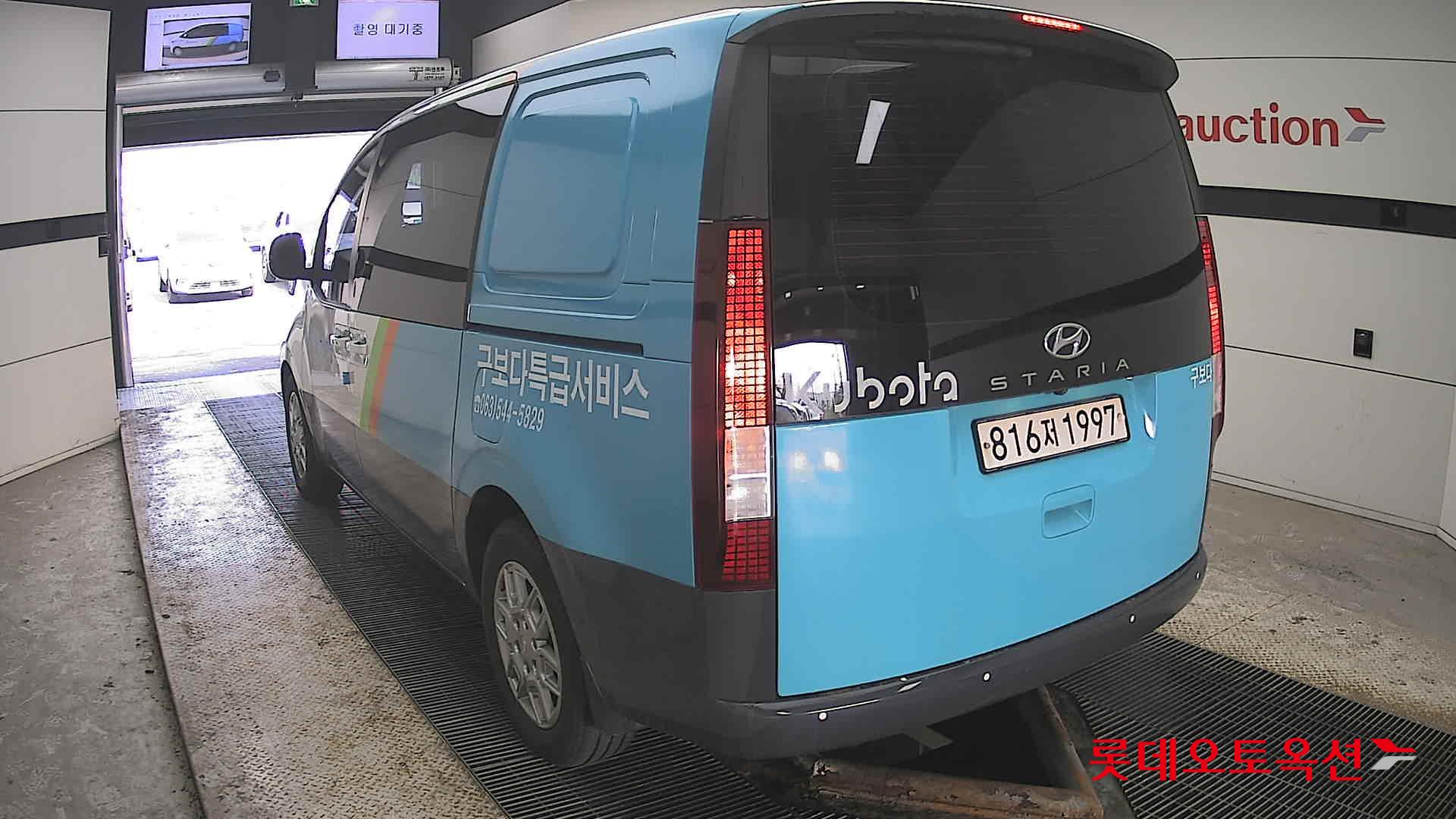 Hyundai Staria 2022 - Image 16