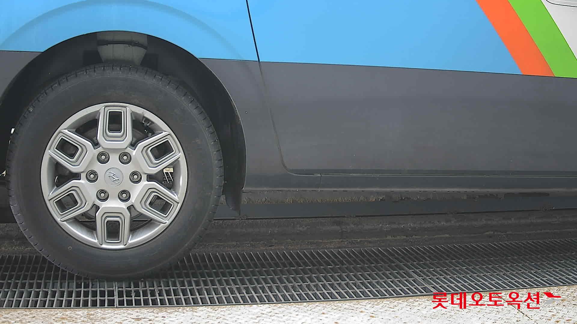 Hyundai Staria 2022 - Image 28