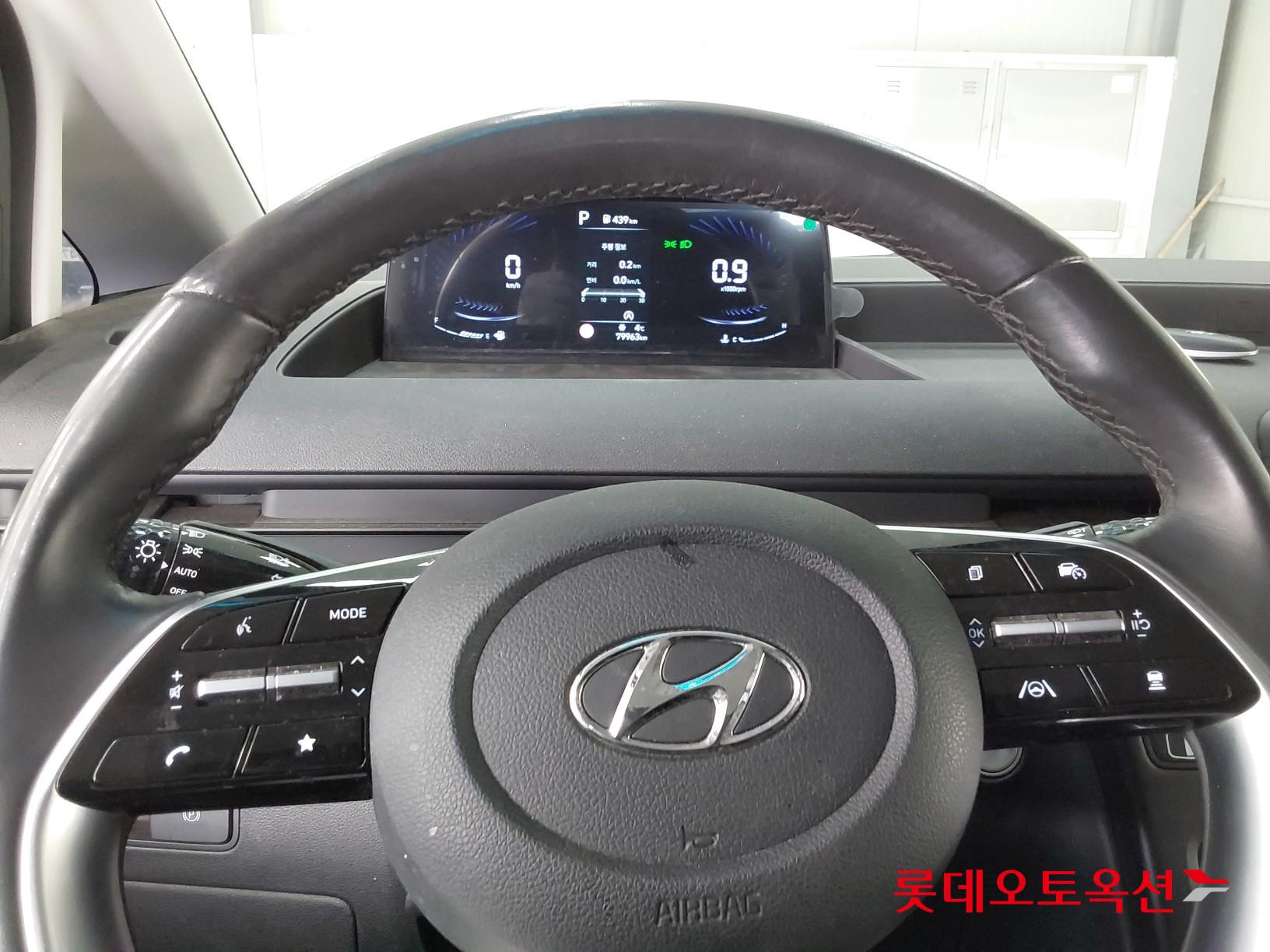 Hyundai Staria 2022 - Image 30
