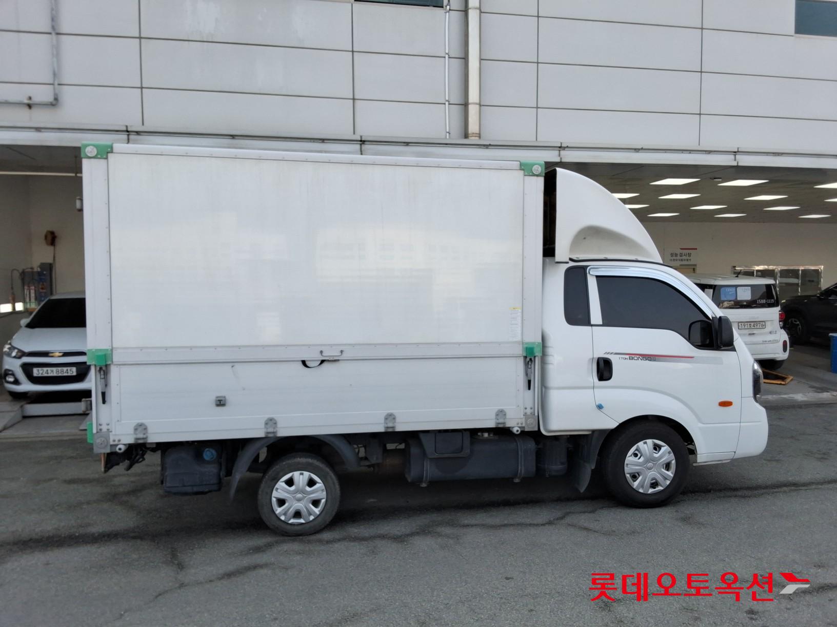 Kia Bongo III 1 ton 2022 Белый из Кореи, фото 6