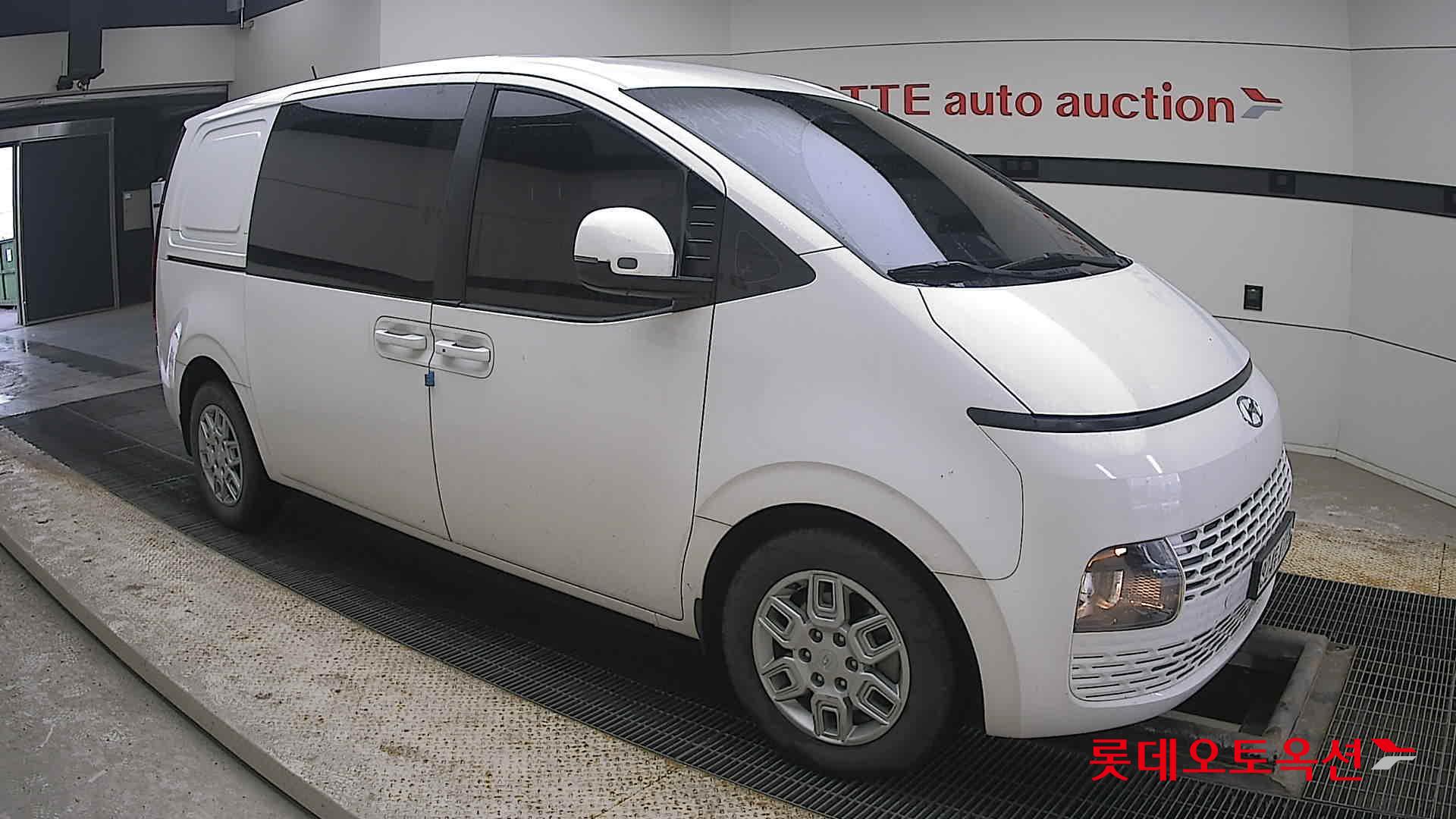 Hyundai Staria id 3809898 из Кореи 16