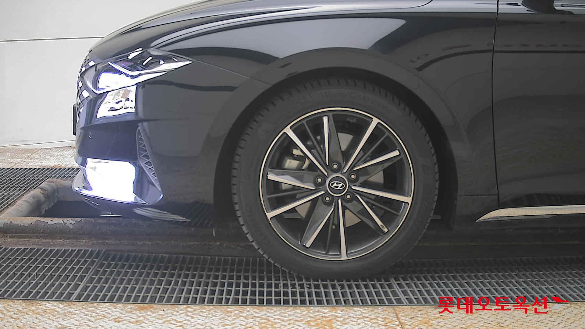 Hyundai Grandeur id 3816365 из Кореи 21