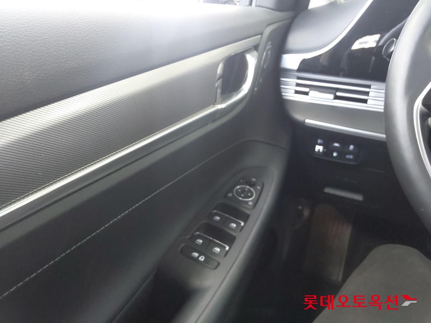 Hyundai Grandeur id 3816365 из Кореи 28