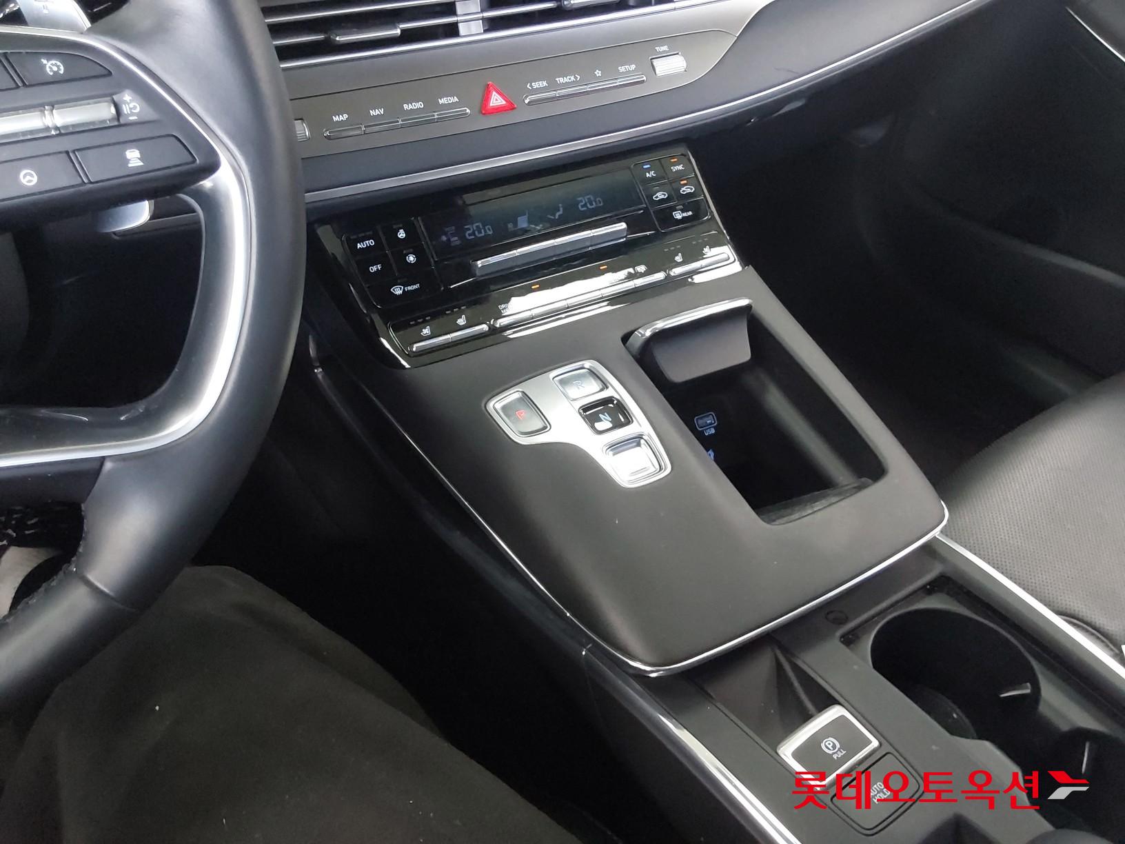 Hyundai Grandeur id 3816365 из Кореи 32