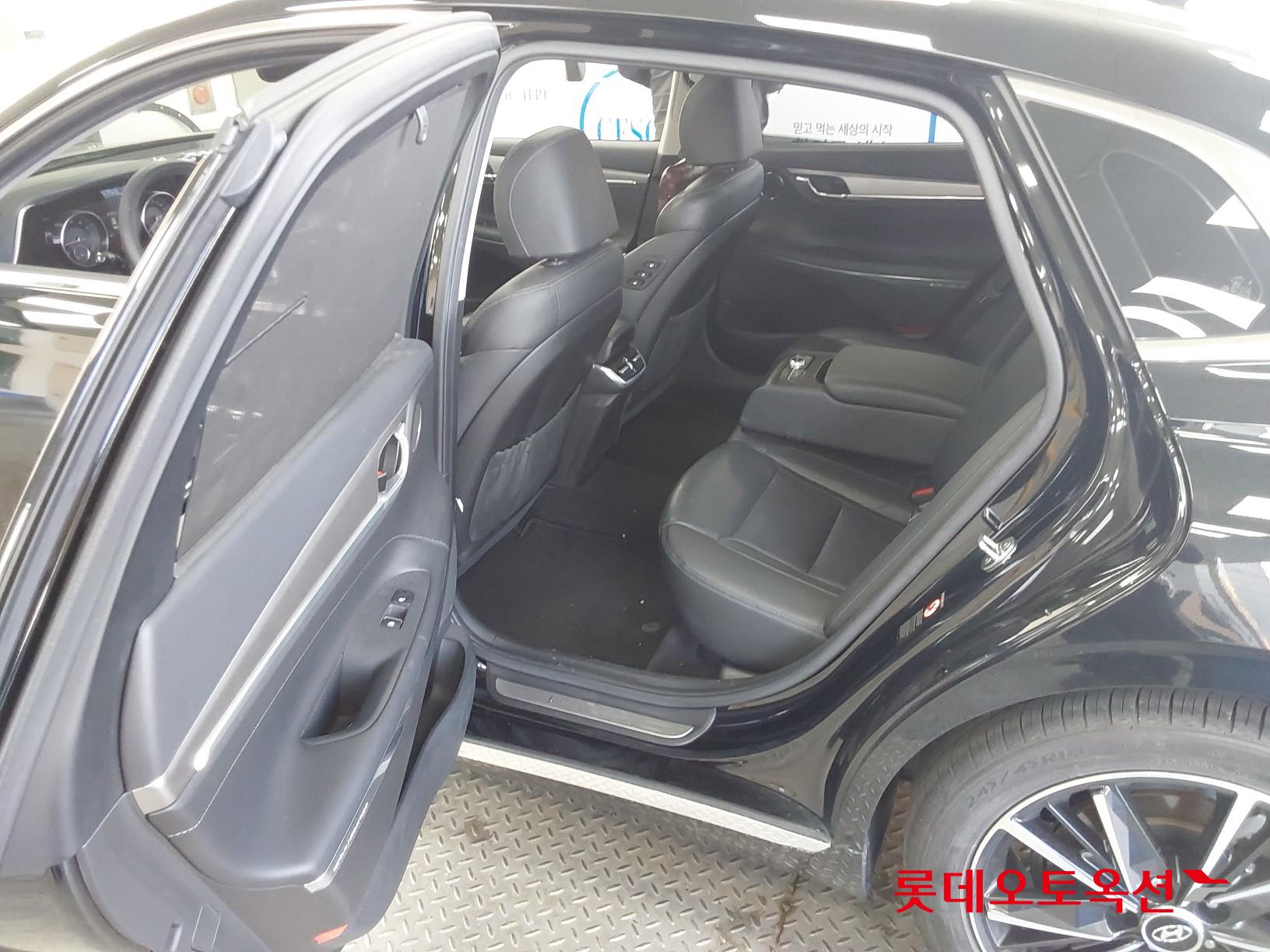 Hyundai Grandeur id 3816365 из Кореи 36