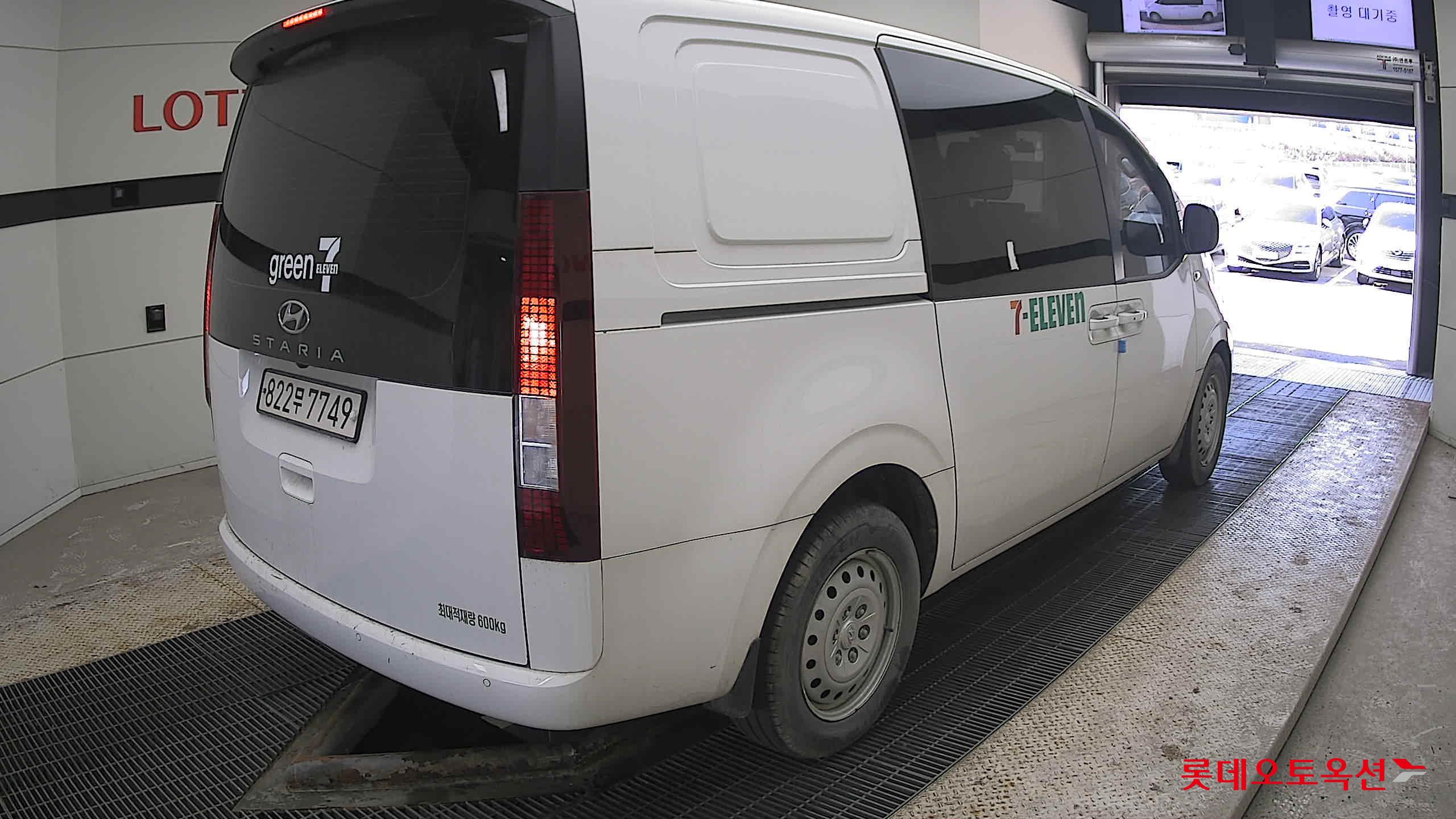 Hyundai Staria 2022 - Image 5