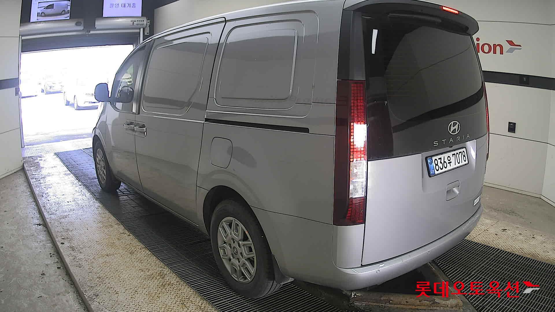 Hyundai Staria Hybrid 2025 Другое из Кореи, фото 6