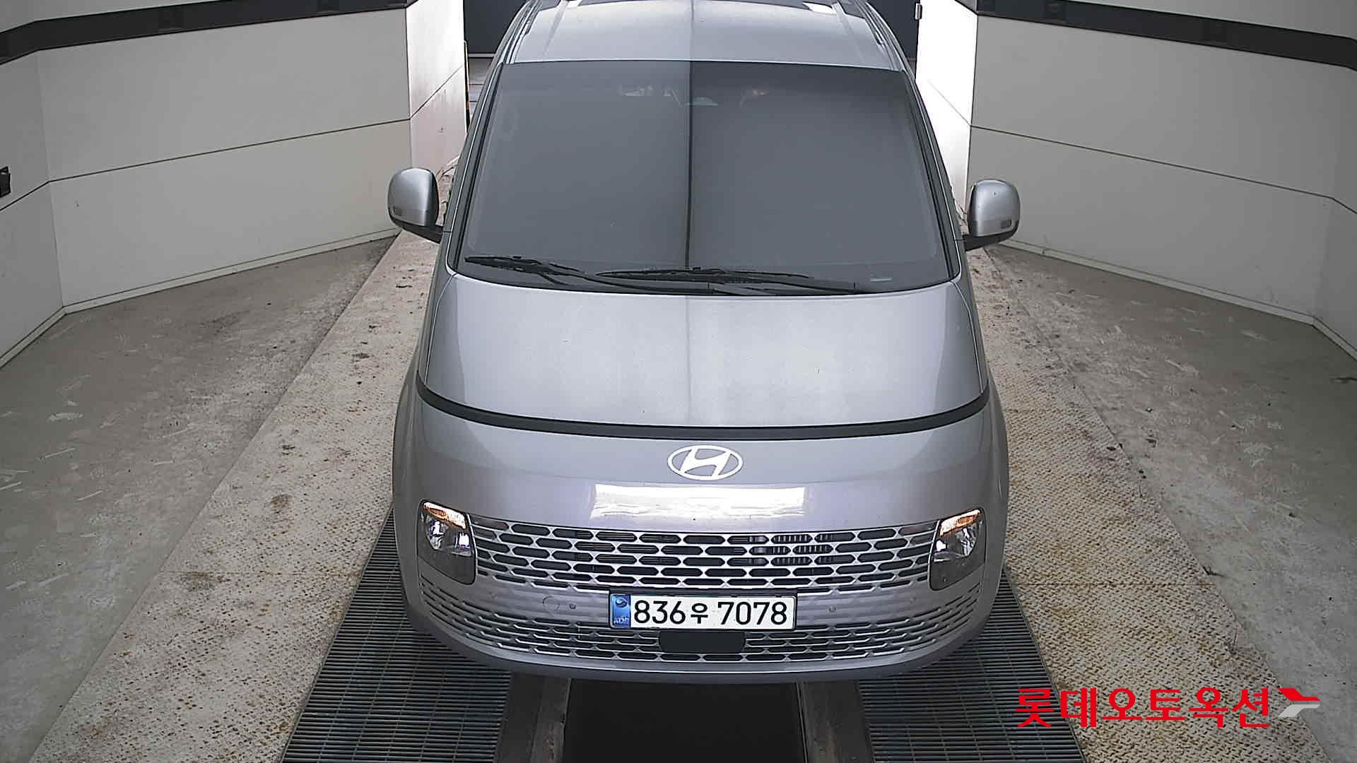 Hyundai Staria Hybrid id 3803732 из Кореи 8