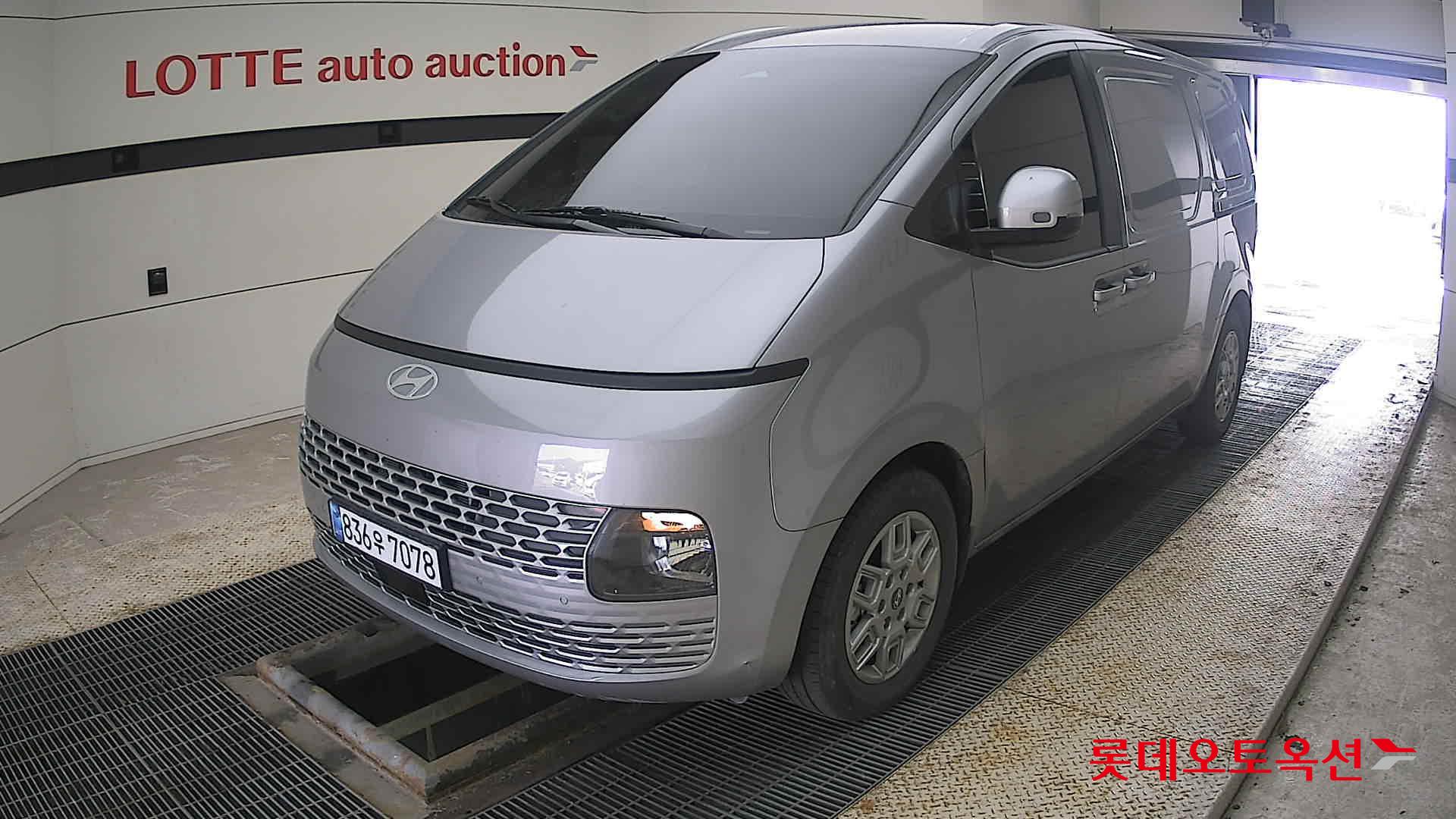 Hyundai Staria Hybrid id 3803732 из Кореи 14