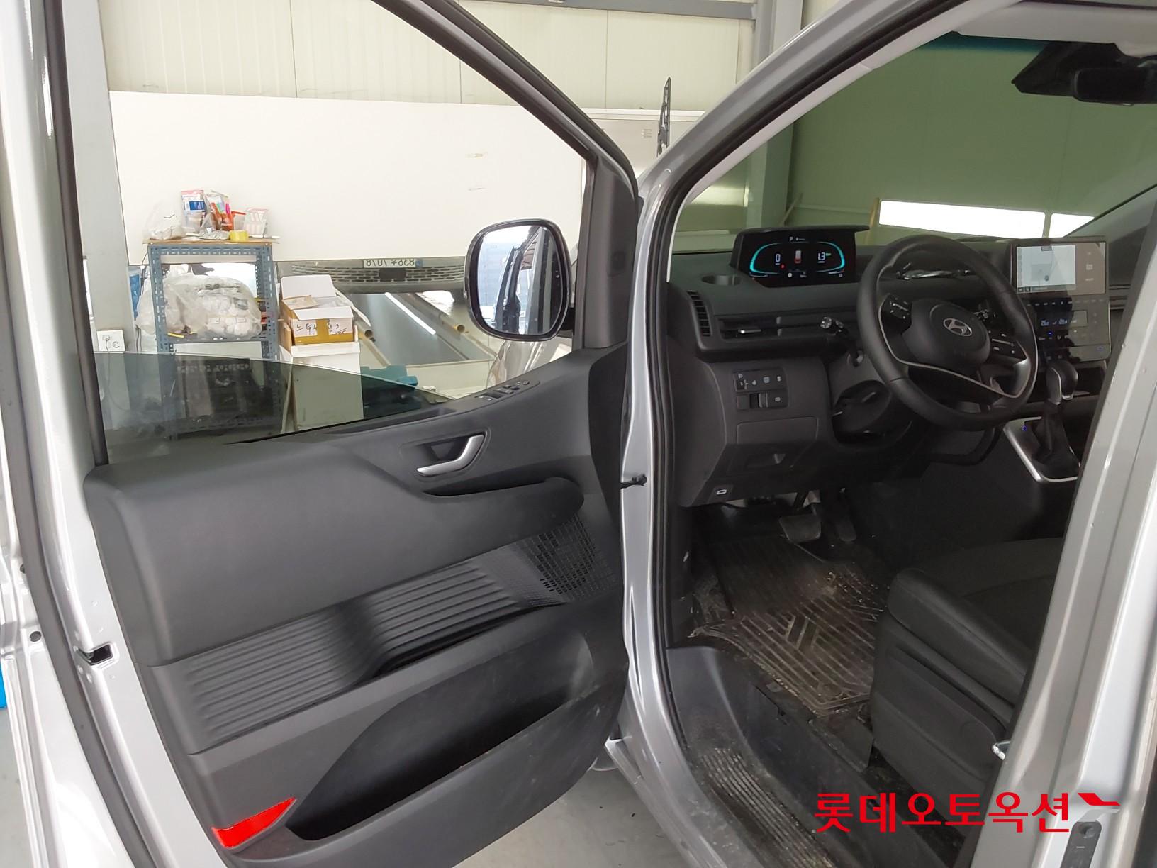 Hyundai Staria Hybrid id 3803732 из Кореи 34